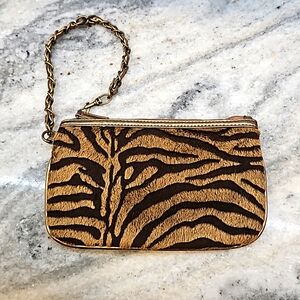 SANDRA ROBERTS ANIMAL PRINT OVERSIZED fuzzy WRISTLET